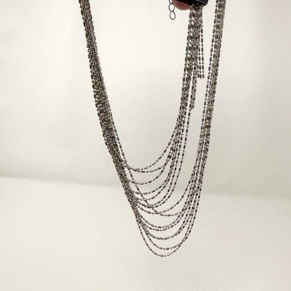 Paparazzi Dangle Earrings And Necklace Set In Silver New - Picture 4 of 6